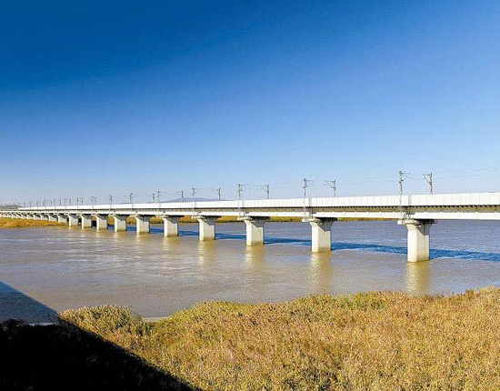 錦州橋梁后張法